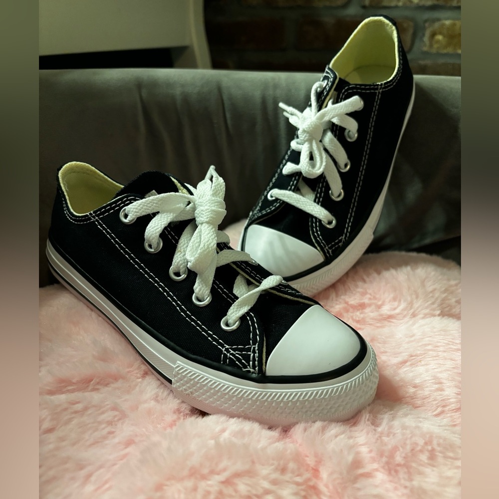 Youth Size 13 Allstar Converse